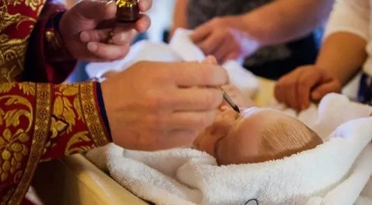 Поддержка многодетных словом и делом: Особое Крещение в Югре &mdash; &laquo;первая ласточка&raquo;