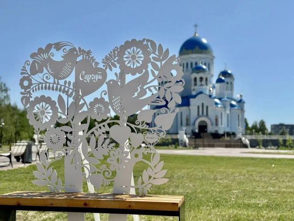 Если уже сфоткались со всеми сургутскими лисами, оценили самовар, ложку, матрешку и балалайку &mdash; то вот новый квест!