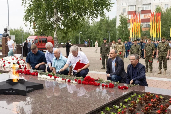 В День памяти и скорби сургутяне отдали дань памяти погибшим в Великой Отечественной войне
