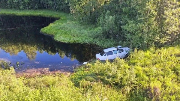 Ехал в утомленном состоянии: в Югре водитель пострадал в аварии