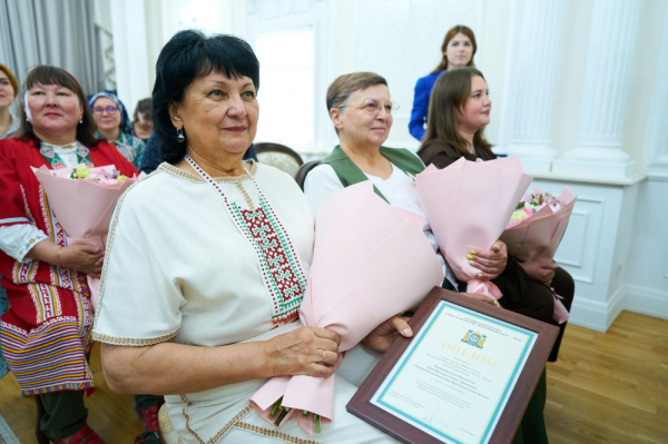 Школа из Сургутского района впервые получила премию правительства Югры им. И.Н. Шесталова