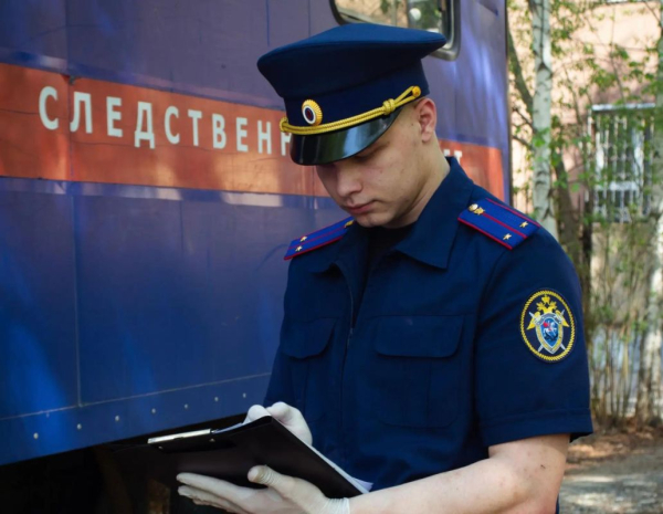 В Сургуте судят четверых подростков за кражу с банковского счёта