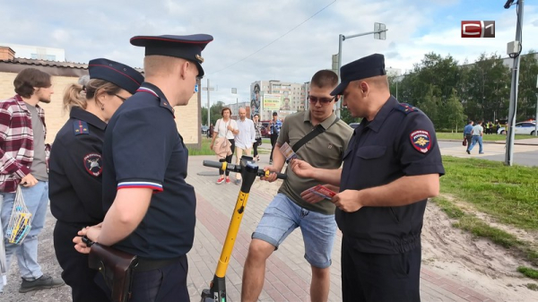 Проверили соблюдение ПДД автоинспекторы и народные дружины Сургута