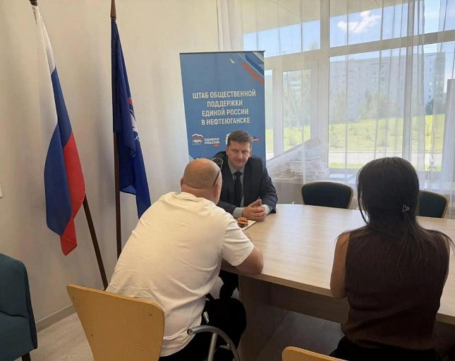 Александр Зеленский помогает бойцам СВО ориентироваться в мерах поддержки