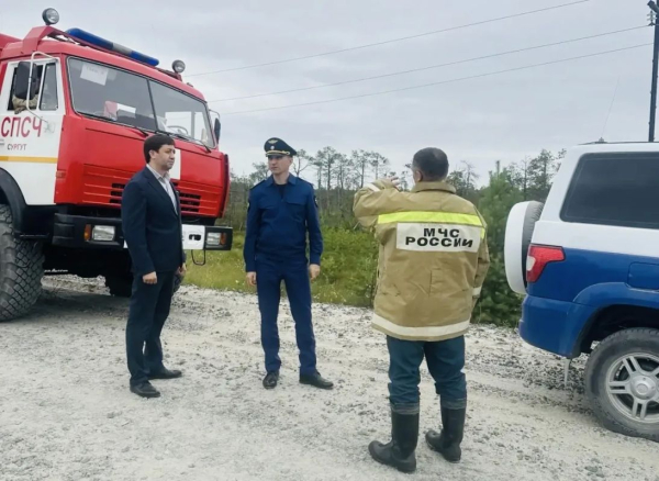 Прокуратура контролирует ликвидацию пожара в Сургутском районе