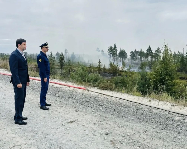 Прокуратура контролирует ликвидацию пожара в Сургутском районе