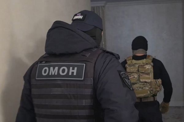 В Югре при силовой поддержке ОМОН &laquo;Стерх&raquo; Росгвардии пресечена деятельность группы, организовавшей хищение более 1 млрд бюджетных средств (ВИДЕО)