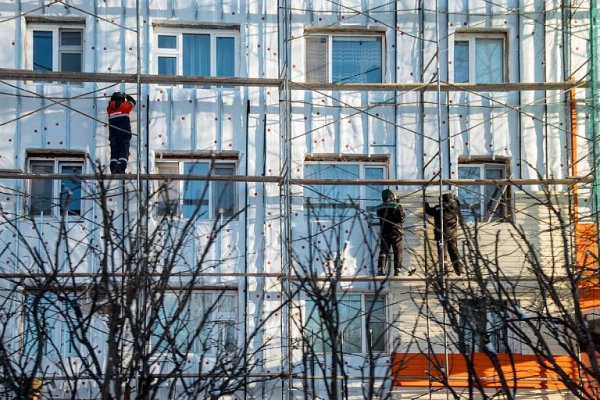 В 2026 году в Сургуте обновят больше сотни домов по капремонту