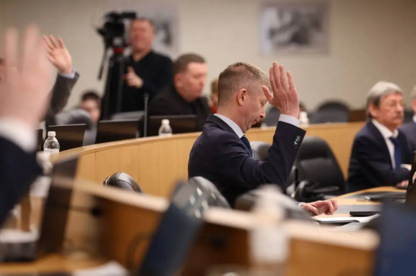 Три вопроса рассмотрели сегодня депутаты на заседании комитета по городскому хозяйству