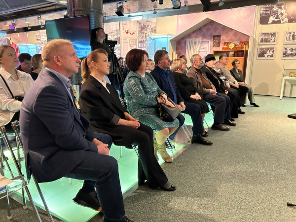 &laquo;Династия строителей Волковых&raquo; - так называется встреча, которая состоялась сегодня в Сургуте в рамках проекта &laquo;Люди нашего города&raquo;