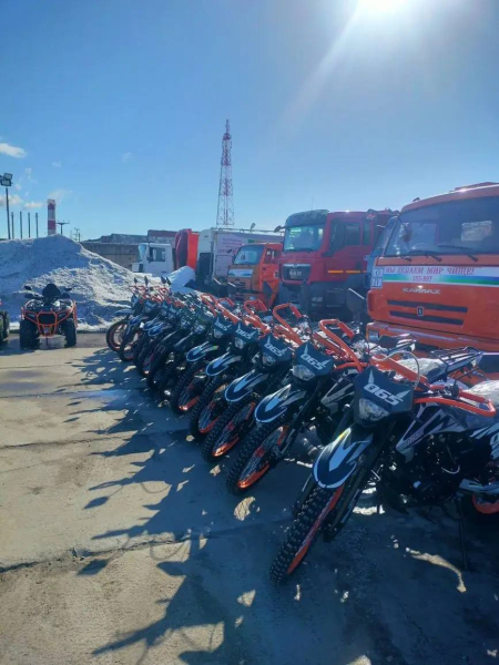 Автомобили, мотоциклы, квадроциклы, генераторы и многое другое &ndash; очередную партию необходимого гуманитарного груза для наших бойцов отправила в зону СВО компания ООО &laquo;Утилитсервис&raquo;