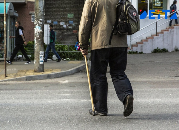 Пенсионеры с 20-летним стажем ждут увеличения пенсий