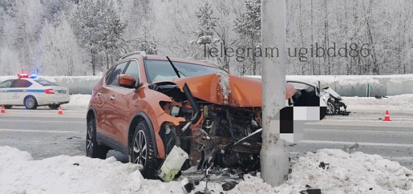 На Нефтеюганском шоссе в Сургуте в ДТП погиб мужчина