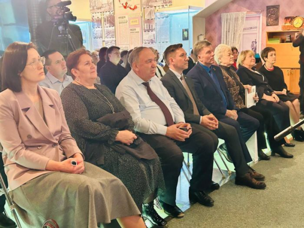 ​В Сургуте прошла встреча о Вадиме Шутове и развитии профтехобразования