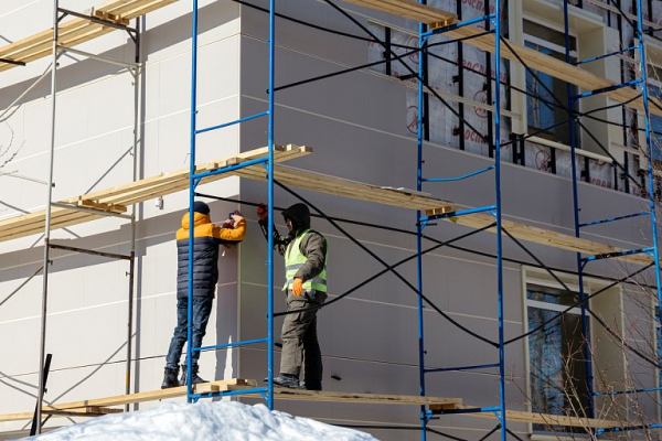 Жители Сургута заплатили 10 миллиардов рублей за капремонт в 2026 году Жители Сургута заплатили 10 миллиардов рублей за капремонт в 2026 году